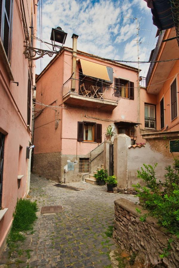 Cosy Nemi - Guest House Bagian luar foto